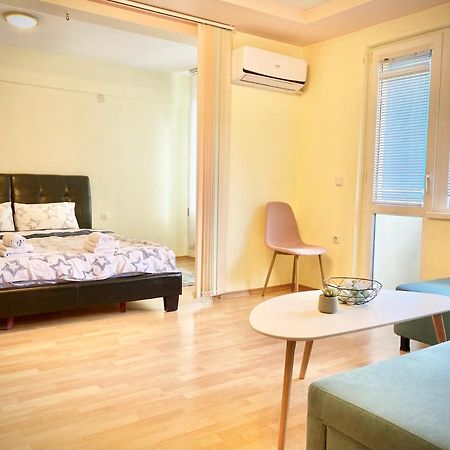Sunny Central Apartment With Tv & Wi-Fi ستارا زاغورا المظهر الخارجي الصورة