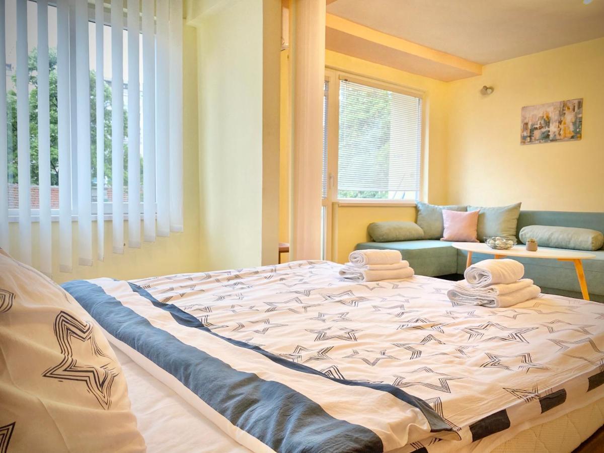 Sunny Central Apartment With Tv & Wi-Fi ستارا زاغورا المظهر الخارجي الصورة